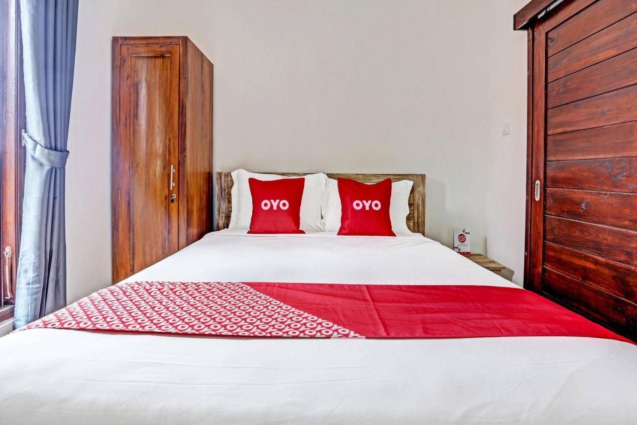 Oyo 91080 Kubu D&D Guesthouse Seminyak  Ngoại thất bức ảnh